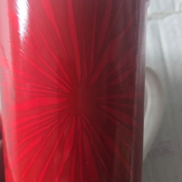 Starbucks Holiday Christmas Red Snowflake Coffee Mug 18 oz - Picture 8 of 8